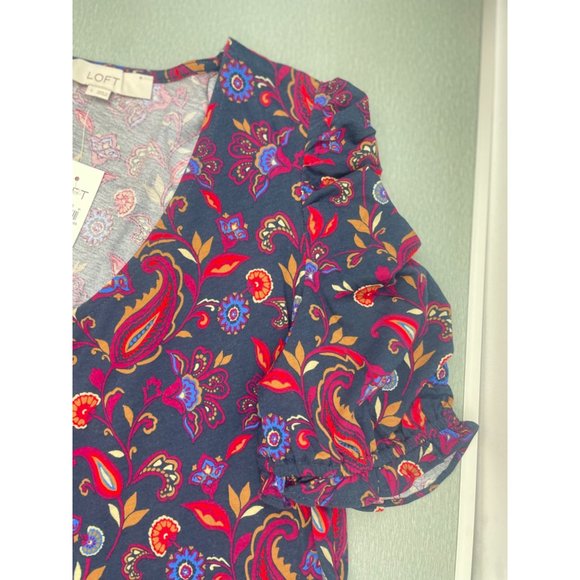 LOFT Women Paisley Ruffle Cinched Sleeve V-Neck Top Small - Picture 8 of 16